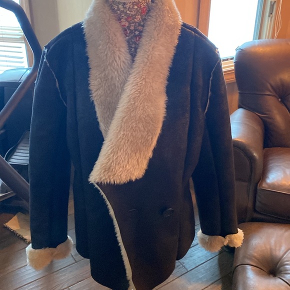 Vintage Neiman Marcus Faux Shearling Jacket Women’s Sz Small Excellent condition - Picture 3 of 11